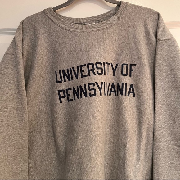 Vintage 90s University Of Pennsylvania Sweatshirt Champion Reverse Weave Large - Picture 2 of 14